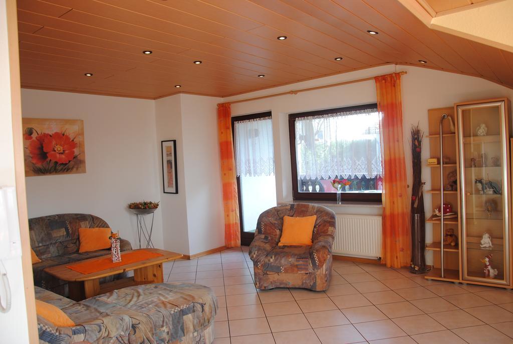 Ferienwohnung Rosengarten Osburg Exterior foto